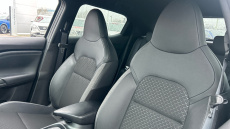 Nissan Juke 1.0 DiG-T N-Connecta 5dr DCT Petrol Hatchback